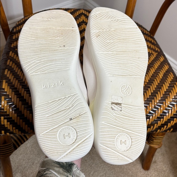 Kizik Madrid Eco Knit 9.5 Wide - Picture 6 of 8